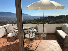 Гостиница Apartment Jacarandas de Elviria  Марбелья